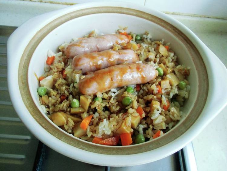 香肠砂锅饭步骤9