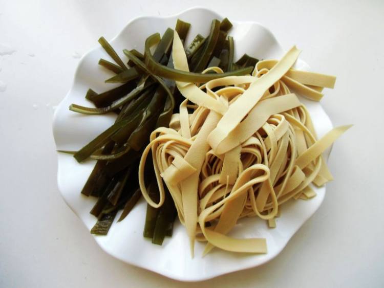 麻辣面条步骤2