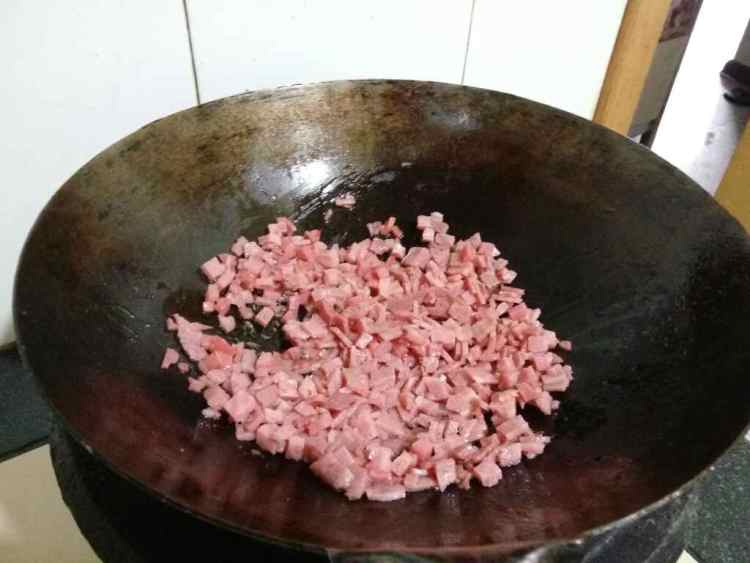 香肠煲仔饭步骤8
