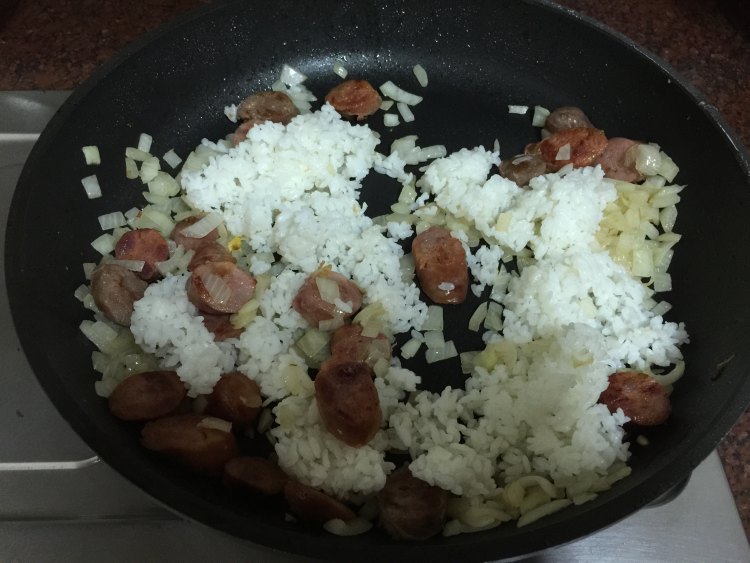 香肠玉米蛋炒饭步骤7