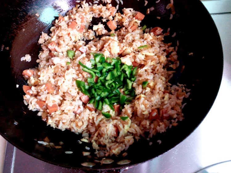鲍菇炒饭步骤11