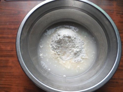 香肠葱花饼步骤2