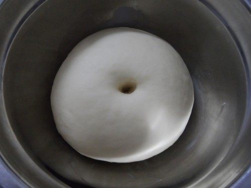 培根脆底披萨步骤2