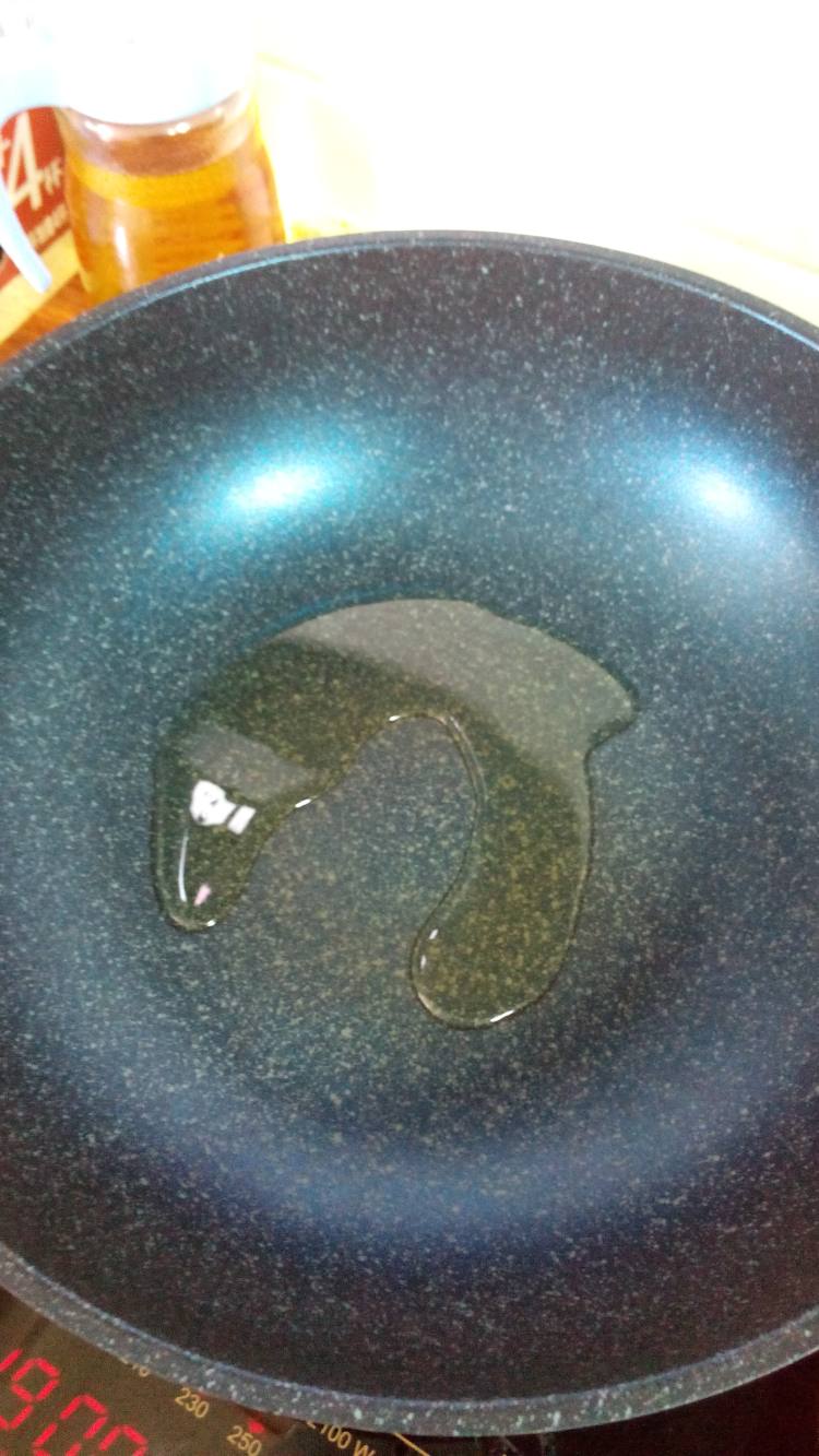 番茄香肠饭步骤3