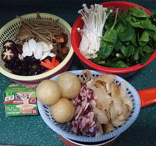 浓汤大杂烩步骤1