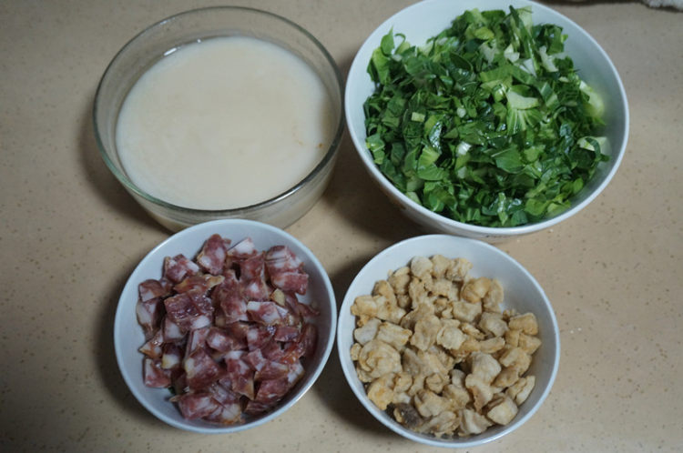 猪油渣菜饭步骤1