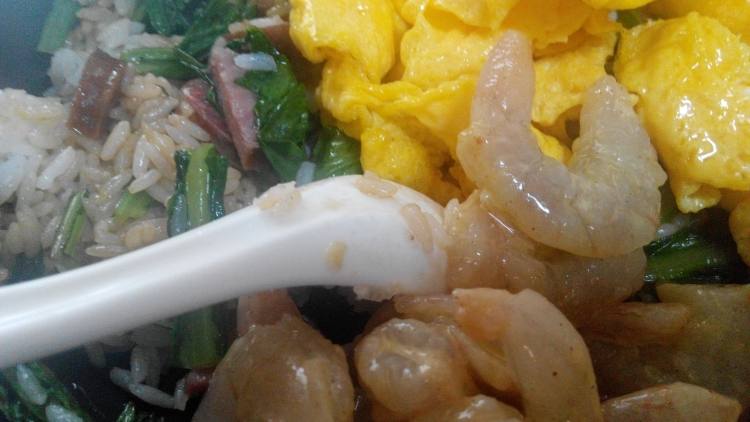 腊肠虾仁鲜蔬炒饭步骤14
