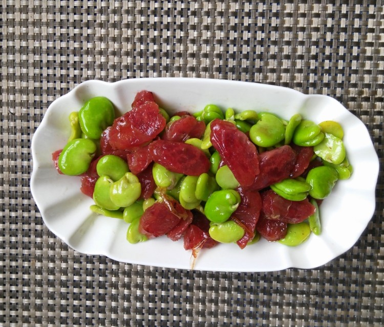 香肠炒青豆瓣步骤7