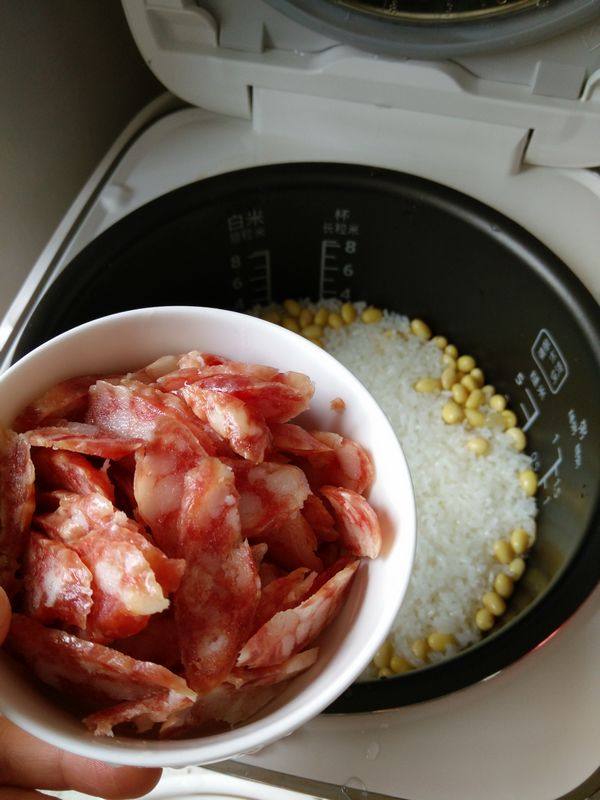 黄豆煲仔饭步骤5