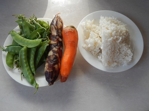 腊味炒饭步骤1