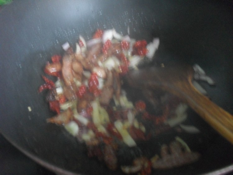 菠菜香肠炖豆腐步骤4