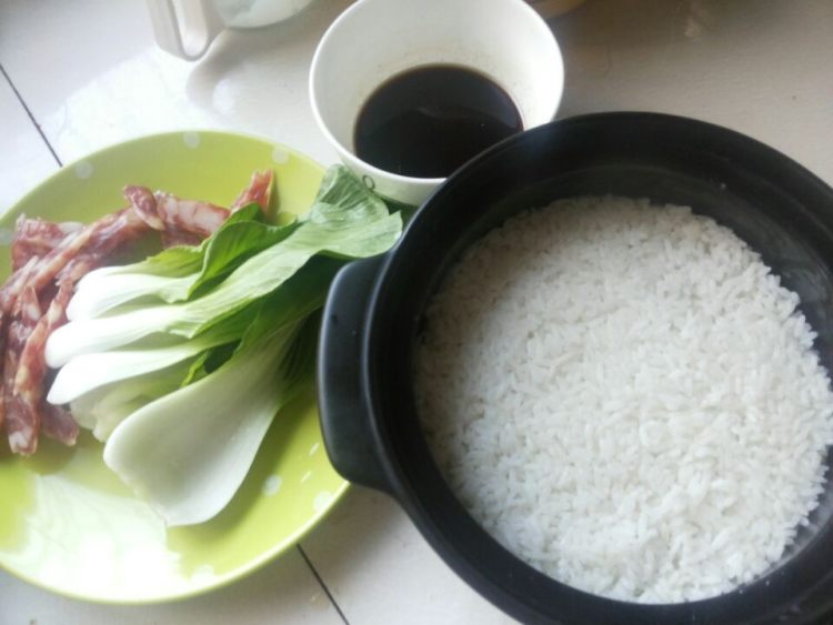 广式煲仔步骤5