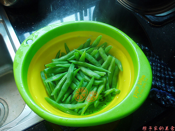 四季豆炝香肠步骤6