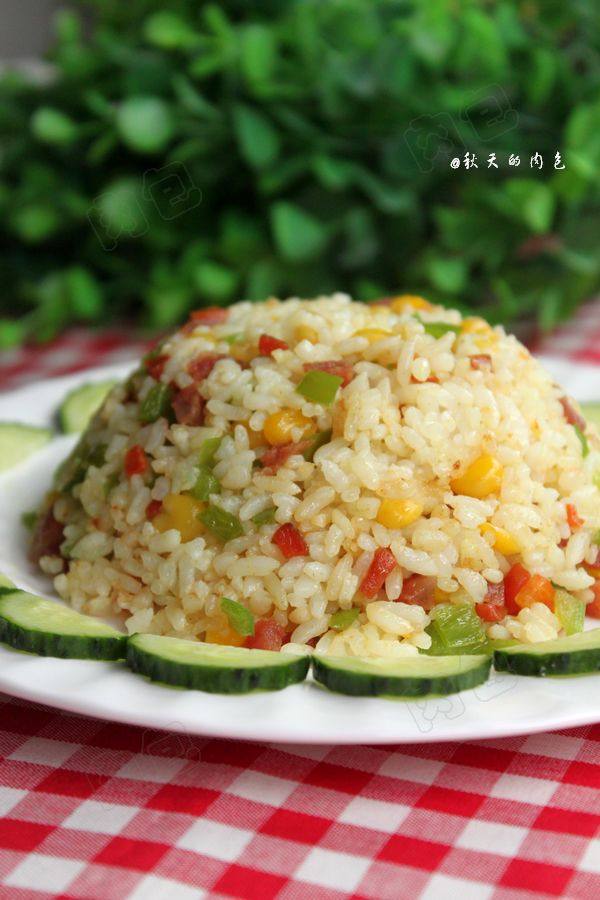 杂蔬香肠炒饭步骤11