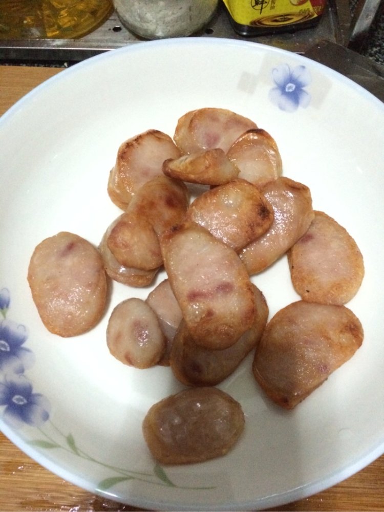 香肠炒花菜步骤6