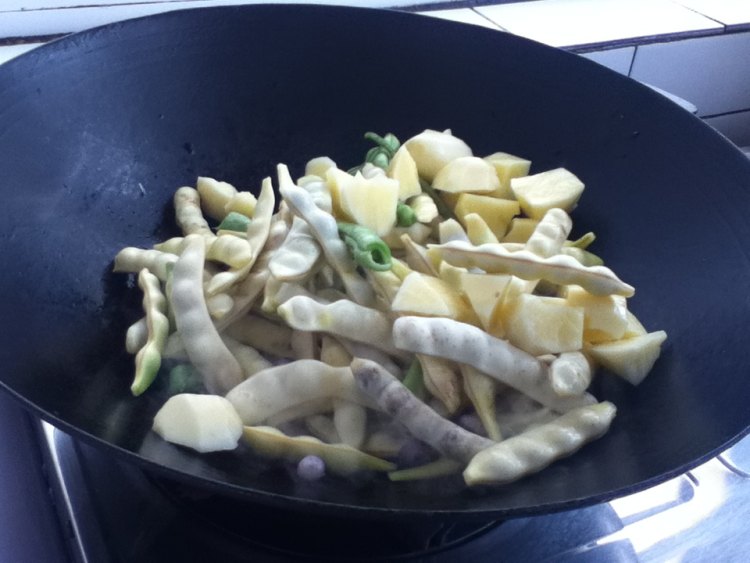 芸豆炖粉条步骤8