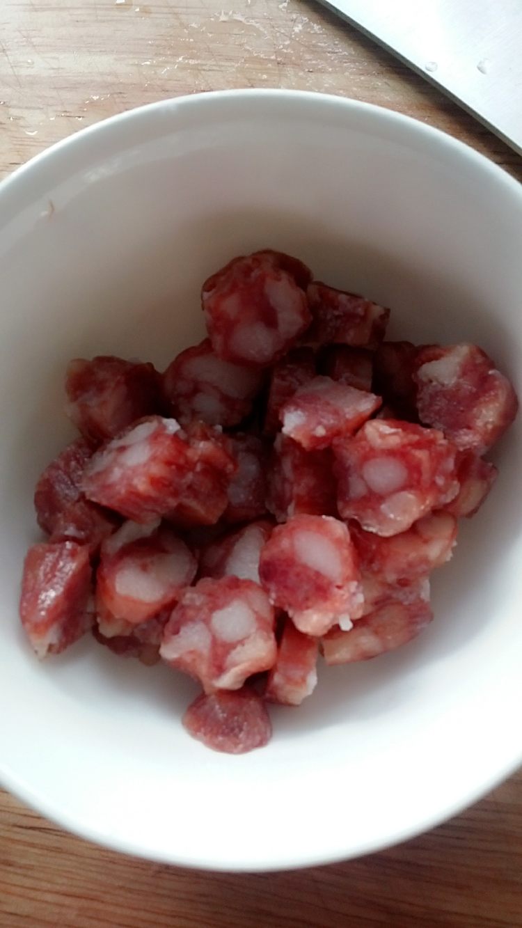 香肠煸四季豆步骤2
