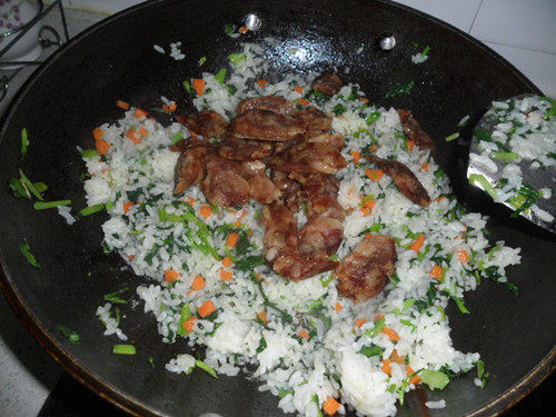 香肠青菜炒饭步骤7