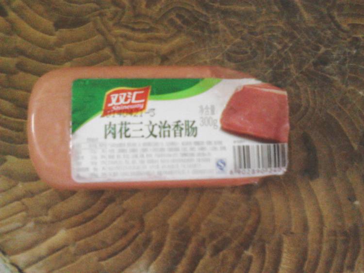 香肠炒粉丝步骤2