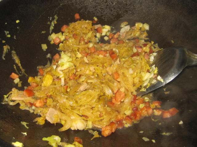 酸菜烩饭步骤7
