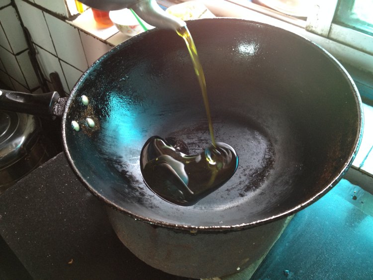 香肠炒荷兰豆步骤3