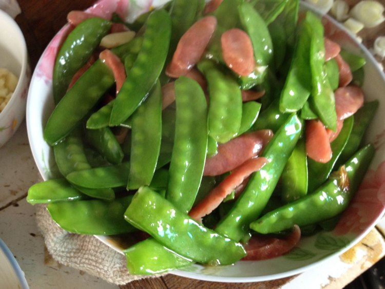 香肠炒荷兰豆步骤9