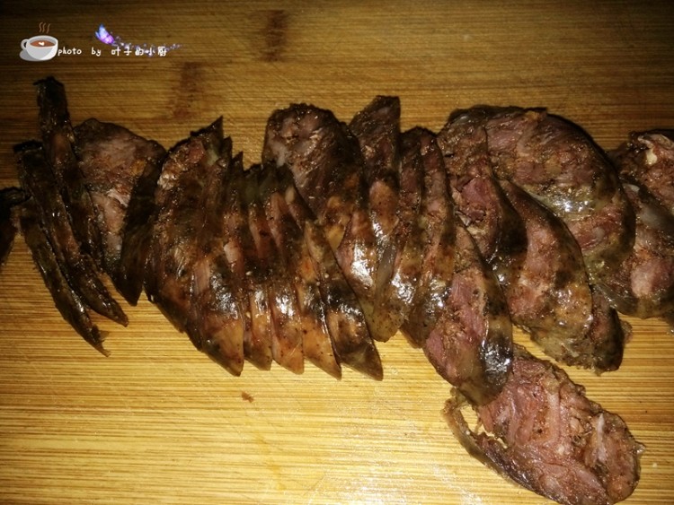 黄豆芽炒香肠步骤4