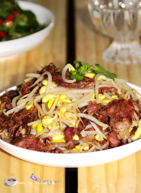 黄豆芽炒香肠步骤9