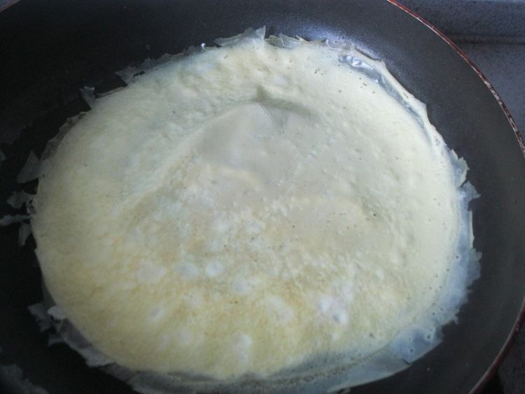 蛋皮火腿炒饼步骤4