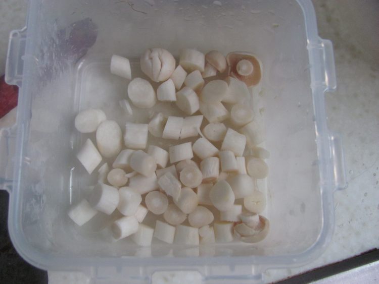 双丁焖香肠步骤3