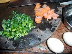 黑椒肠炒蛋步骤1