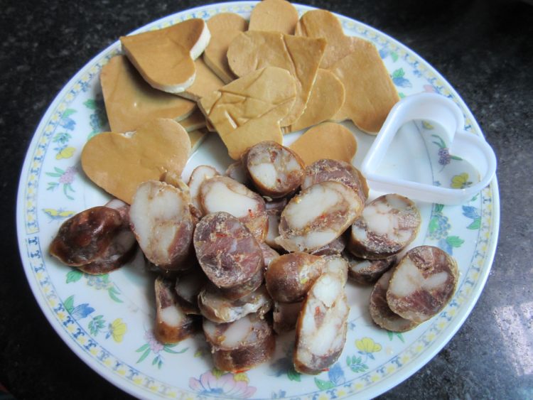 香肠豆片冷盘步骤3