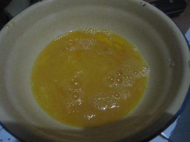 香菇肉肠鸡蛋炒饭步骤4