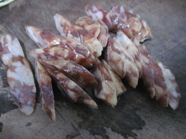 芥兰炒香肠步骤3