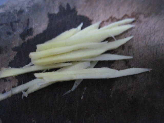 芥兰炒香肠步骤4