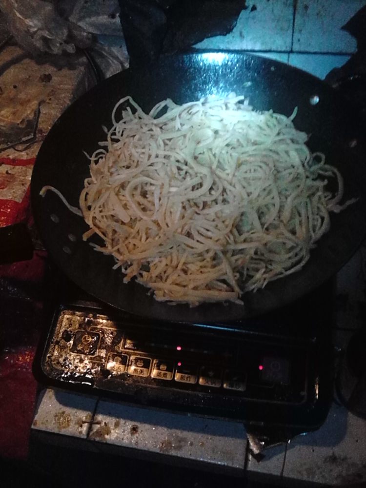 豆角炒饼步骤9