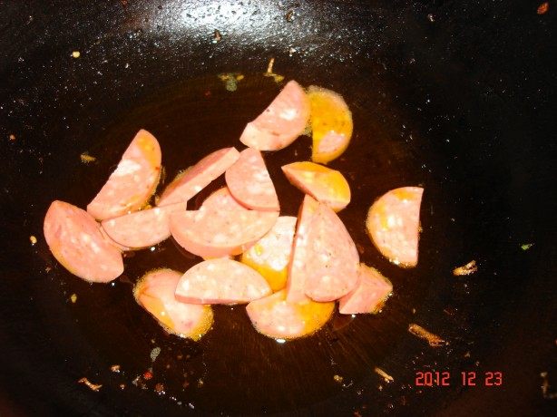 香肠炒甘蓝干豆腐步骤4