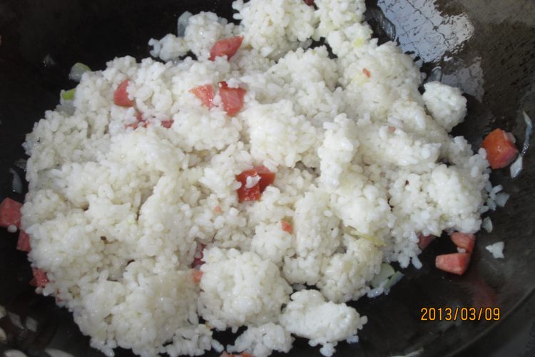 榨菜炒米饭步骤6