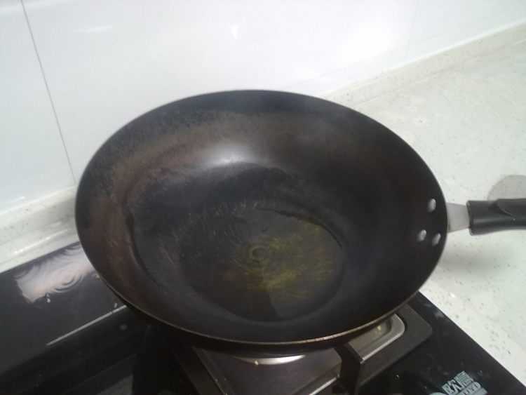 香肠蘑菇炒糯米饭步骤6