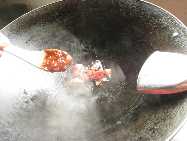 豆芽炒藕粉步骤6