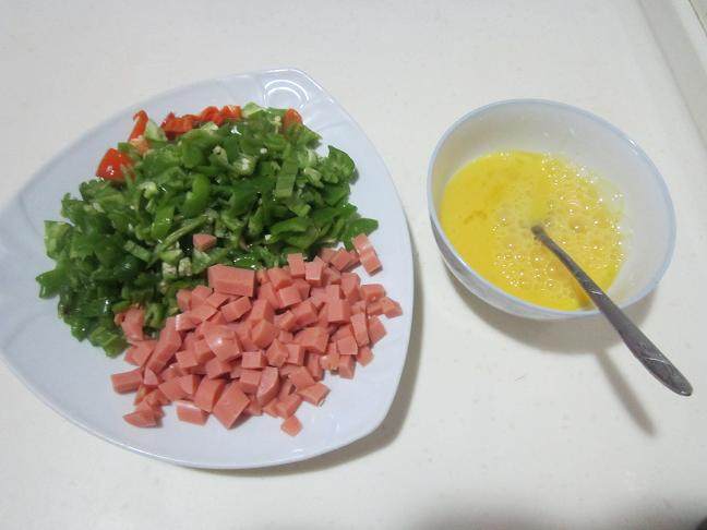 豆豉炒青椒步骤2