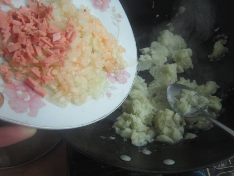 哈密瓜味道的土豆泥步骤8