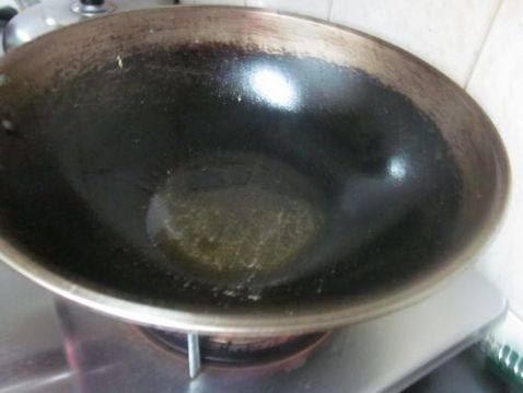 香肠炒香干步骤3