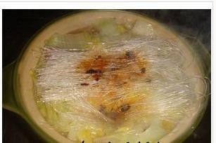 粉丝白菜煲步骤6