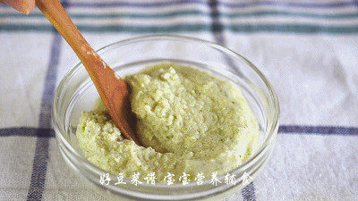 西兰花鸡肉小方步骤12