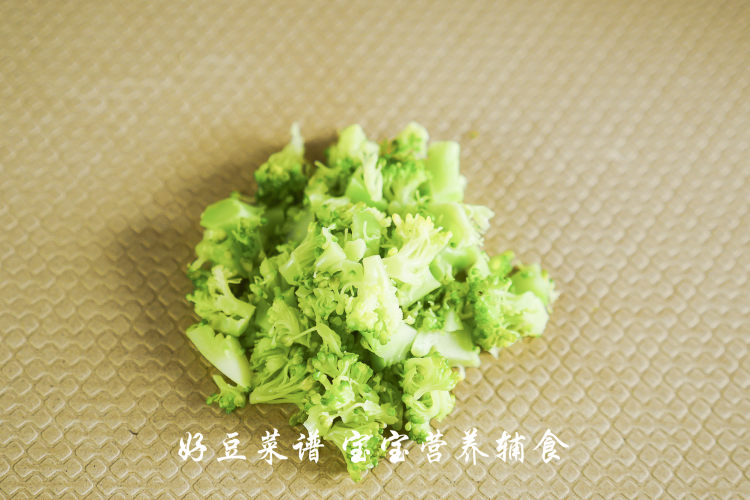 西兰花鸡肉小方步骤9