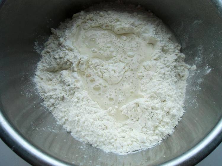 黄瓜鸡肉饺子步骤2