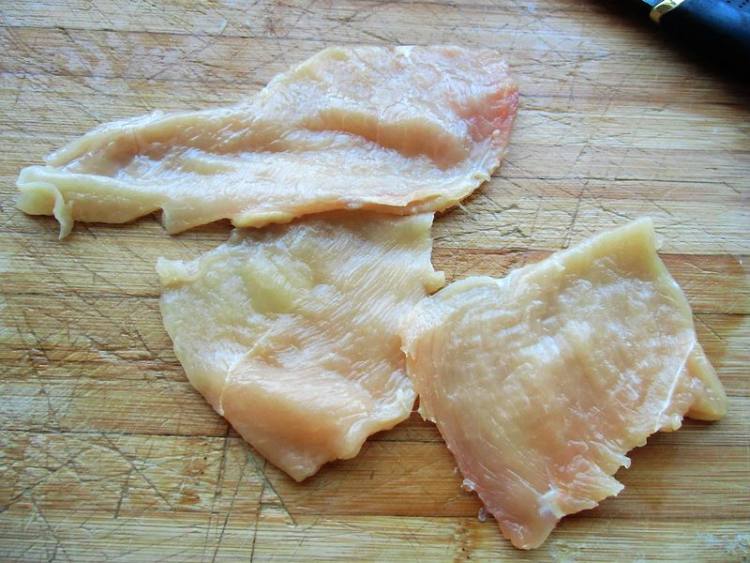 黄瓜鸡肉卷步骤2