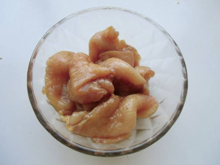 黄瓜鸡肉卷步骤3