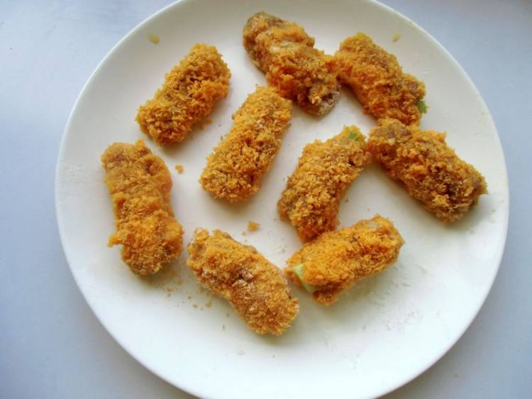 黄瓜鸡肉卷步骤8